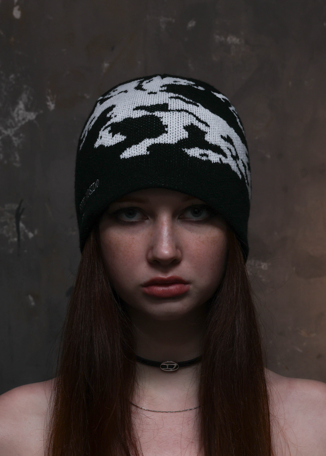 ICON BLACK BEANIE